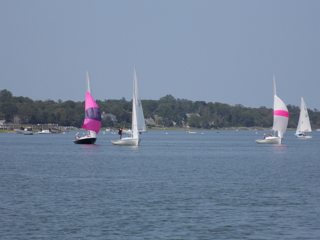 No description provided for: /2015/07-09/0705-fleet15/_1/photo07.html