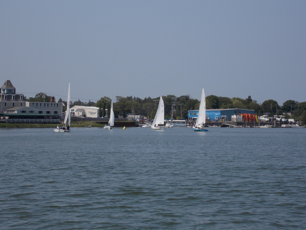 No description provided for: /2015/07-09/0705-fleet15/_1/photo17.html