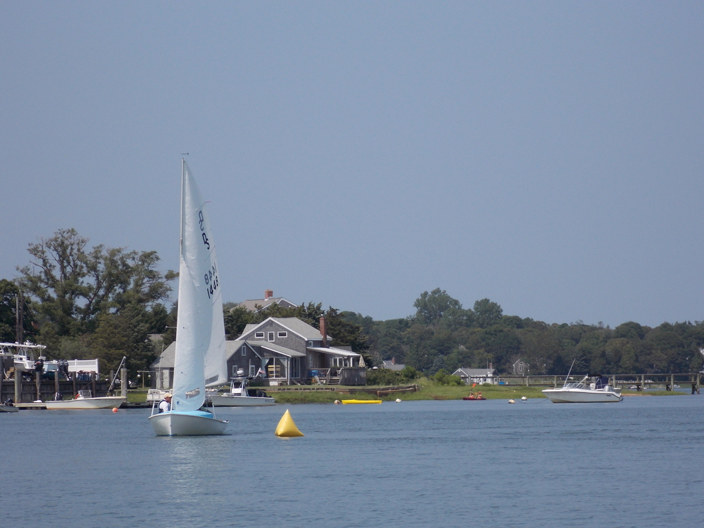 No description provided for: /2015/07-09/0705-fleet15/_1/photo21.html