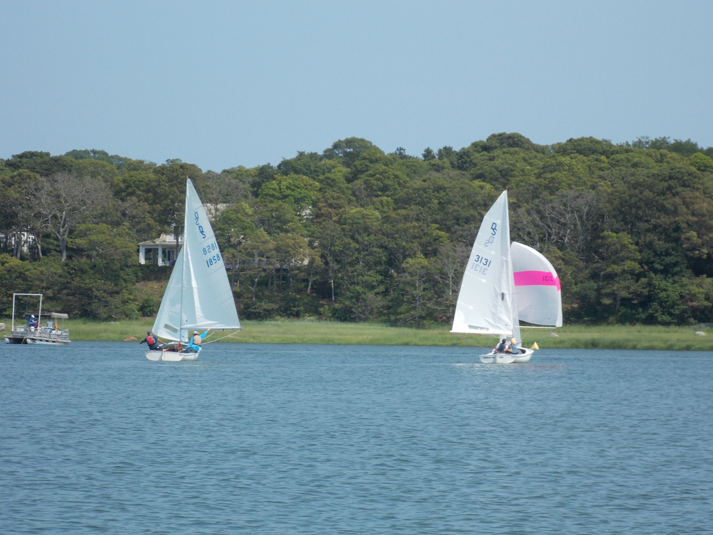 No description provided for: /2015/07-09/0705-fleet15/_2/photo22.html