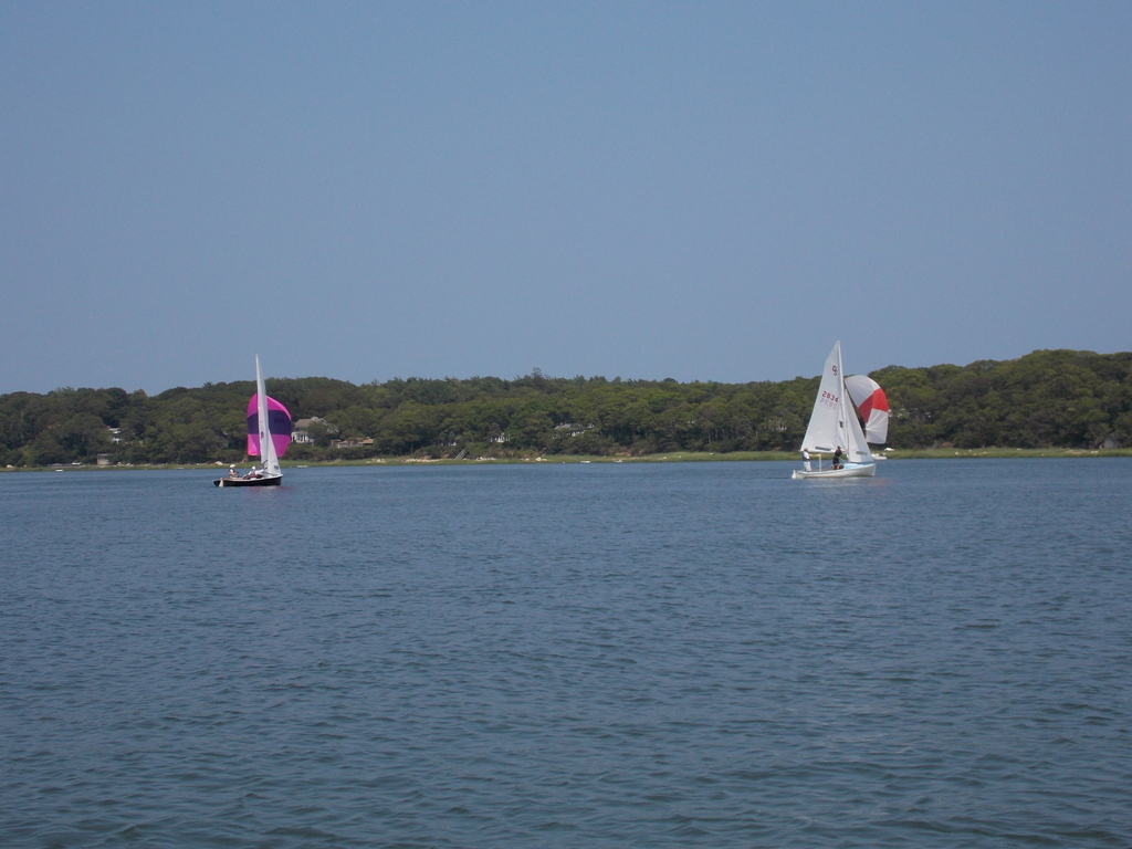 No description provided for: /2015/07-09/0705-fleet15/_2/photo25.html