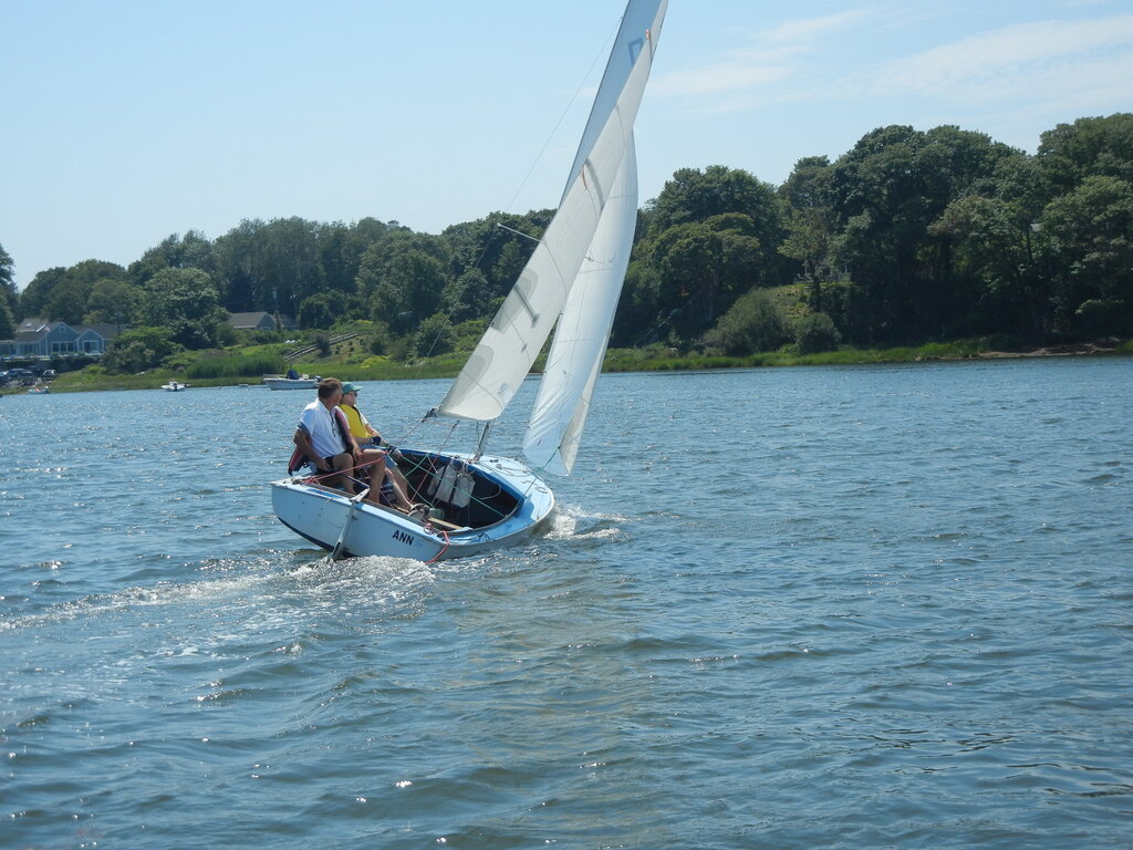 No description provided for: /2015/07-09/0719-fleet15-alper/_1/photo15.html