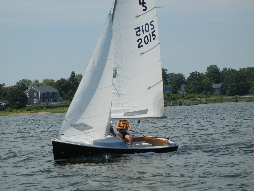 No description provided for: /2015/07-09/0719-fleet15-alper/_2/photo22.html