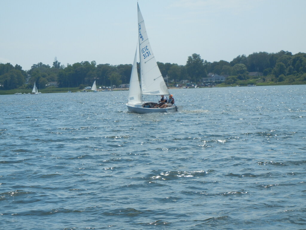 No description provided for: /2015/07-09/0719-fleet15-alper/_2/photo28.html