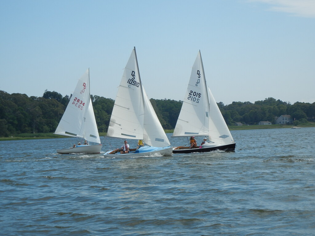 No description provided for: /2015/07-09/0719-fleet15-alper/_2/photo32.html