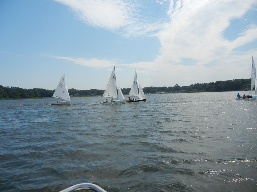 No description provided for: /2015/07-09/0719-fleet15-alper/_2/photo33.html