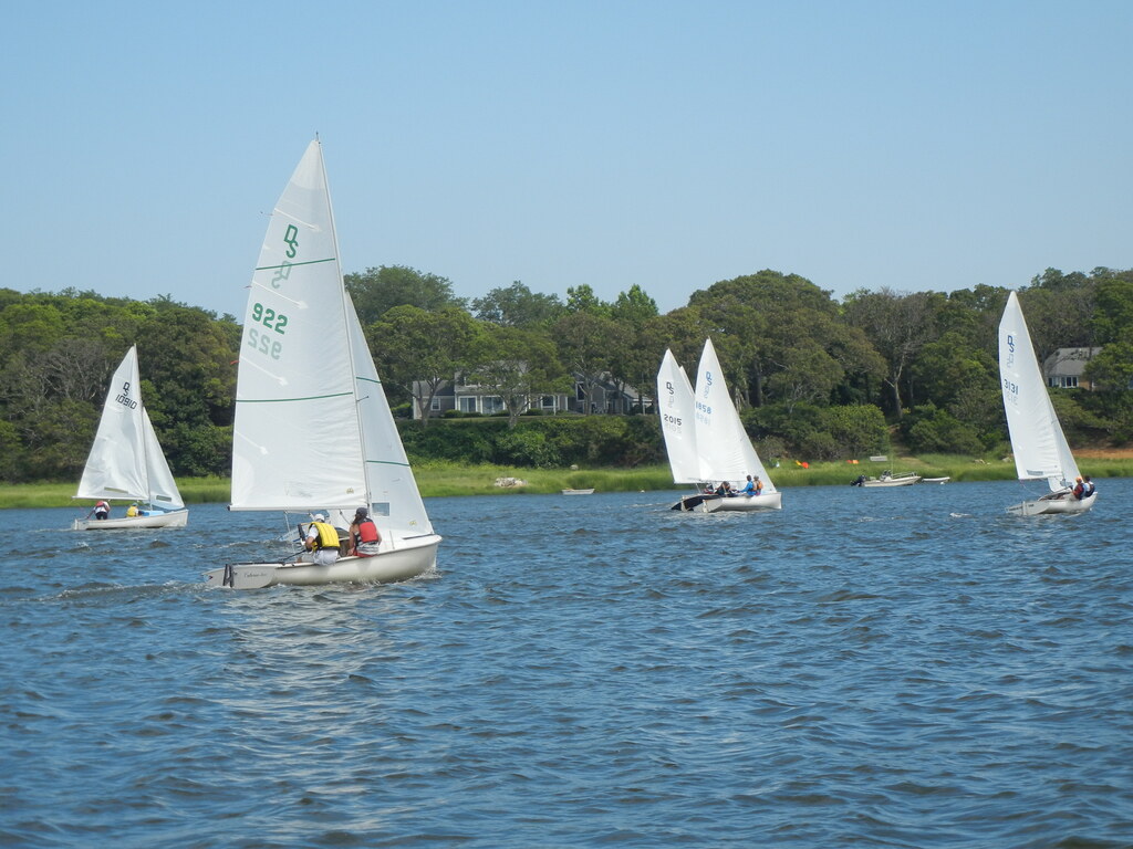 No description provided for: /2015/07-09/0719-fleet15-alper/_2/photo36.html