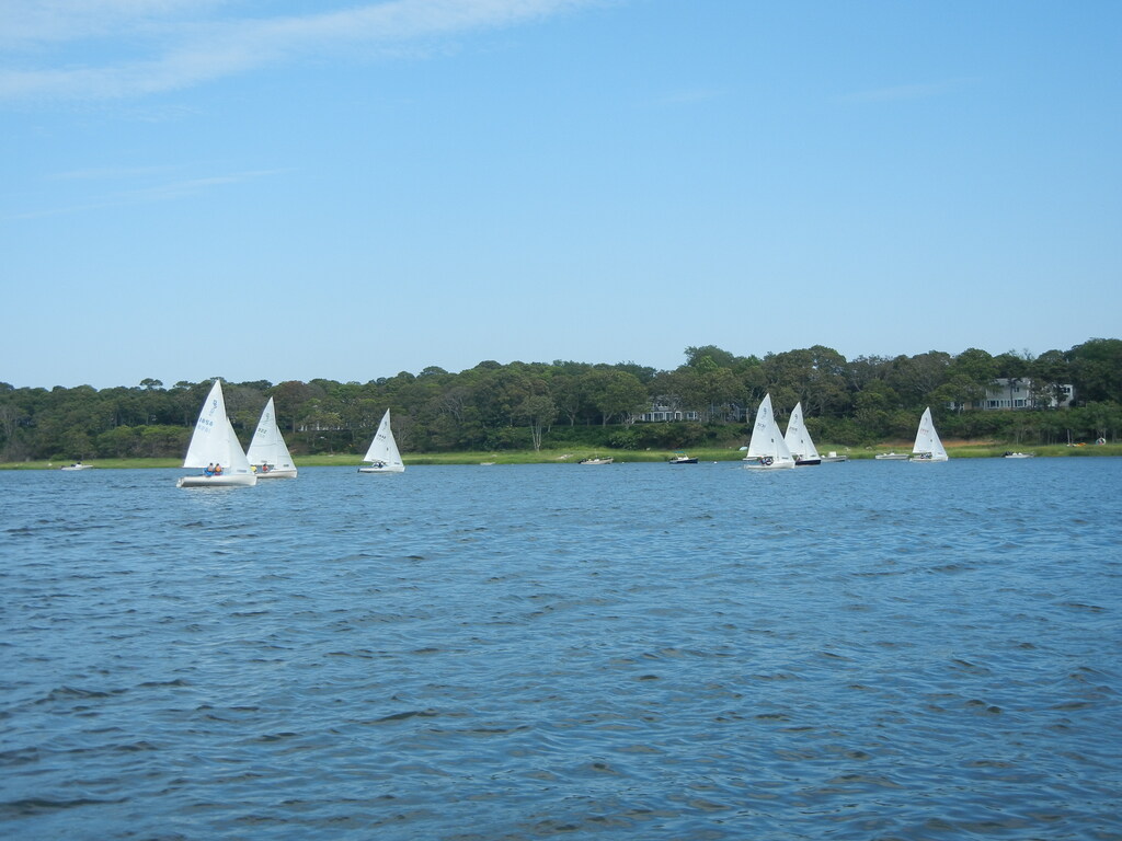 No description provided for: /2015/07-09/0719-fleet15-alper/_2/photo40.html