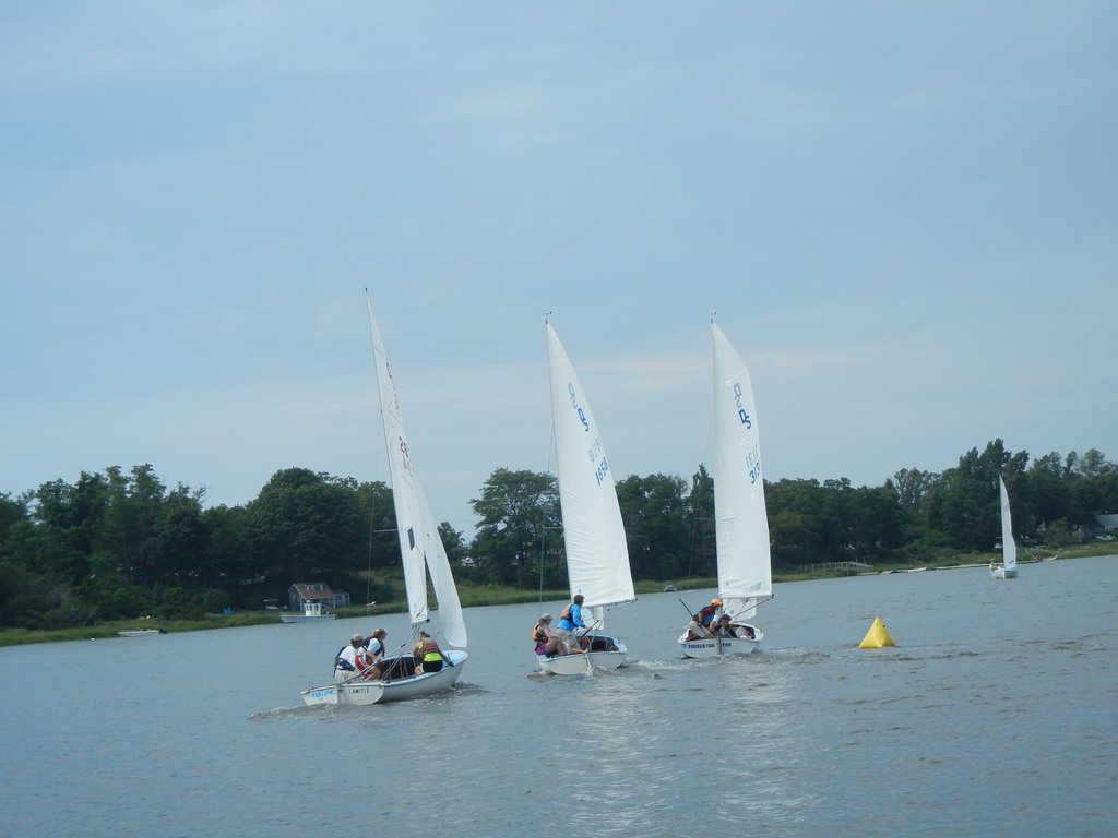 No description provided for: /2015/07-09/0719-fleet15-alper/_3/photo49.html