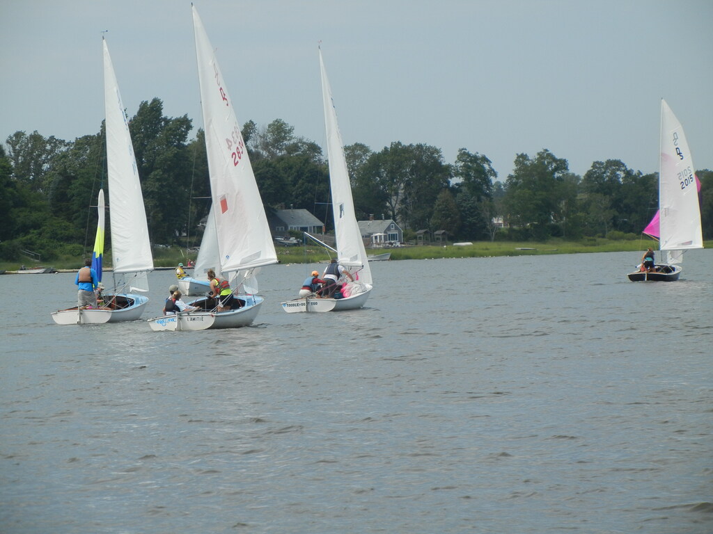 No description provided for: /2015/07-09/0719-fleet15-alper/_3/photo51.html