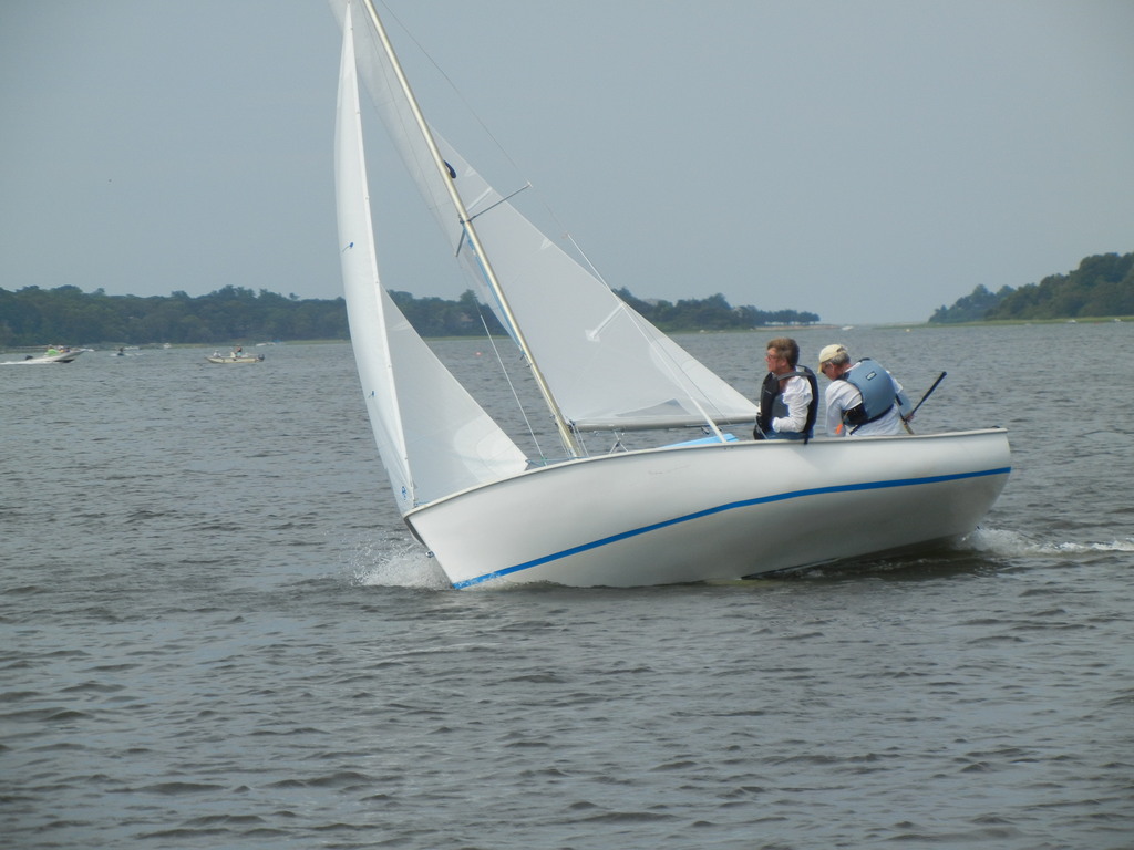 No description provided for: /2015/07-09/0719-fleet15-alper/_3/photo53.html