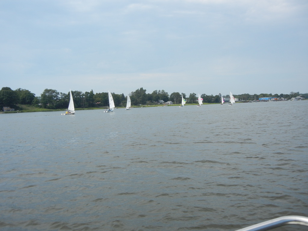 No description provided for: /2015/07-09/0719-fleet15-alper/_3/photo57.html