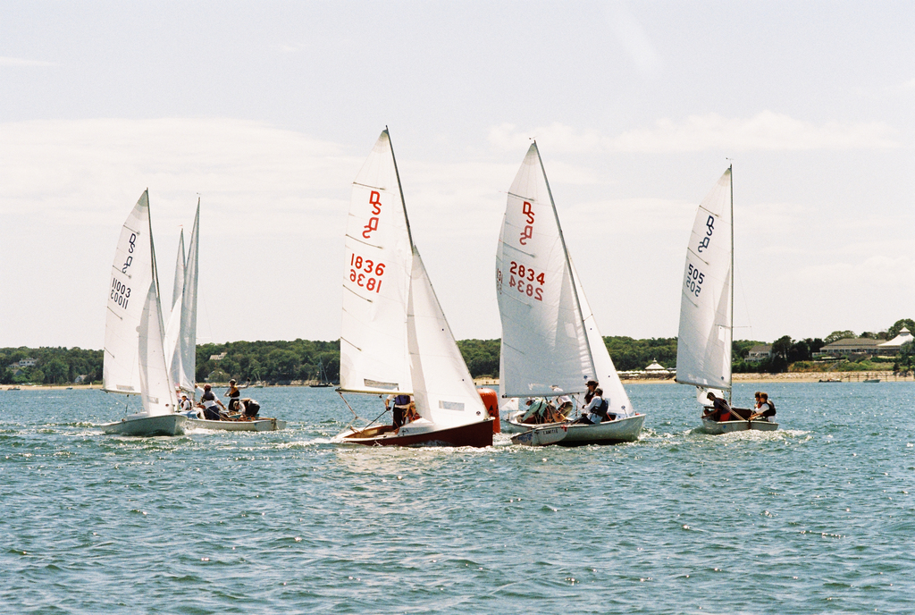 No description provided for: /2015/07-09/0724-ds-nacr-race07/_1/photo12.html