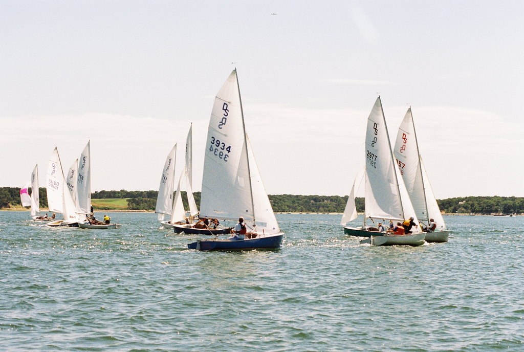 No description provided for: /2015/07-09/0724-ds-nacr-race07/_2/photo19.html