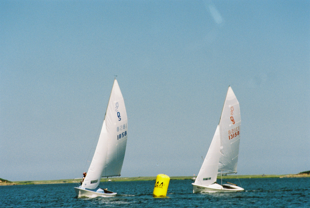 No description provided for: /2015/07-09/0724-ds-nacr-race07/_2/photo29.html