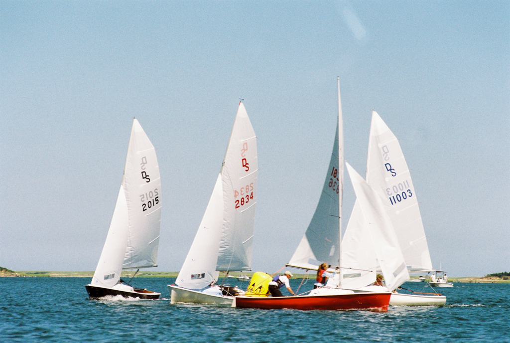 No description provided for: /2015/07-09/0724-ds-nacr-race07/_2/photo31.html