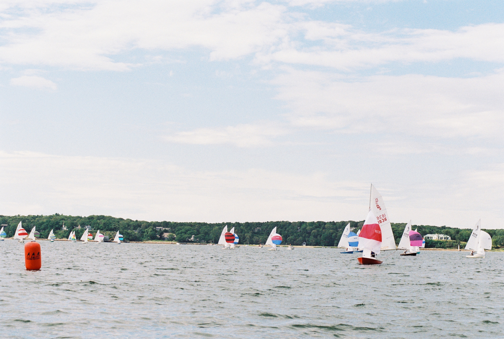 No description provided for: /2015/07-09/0724-ds-nacr-race08/_2/photo37.html