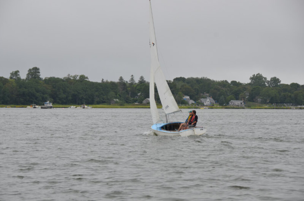 No description provided for: /2015/07-09/0823-fleet15-alper/_1/photo012.html