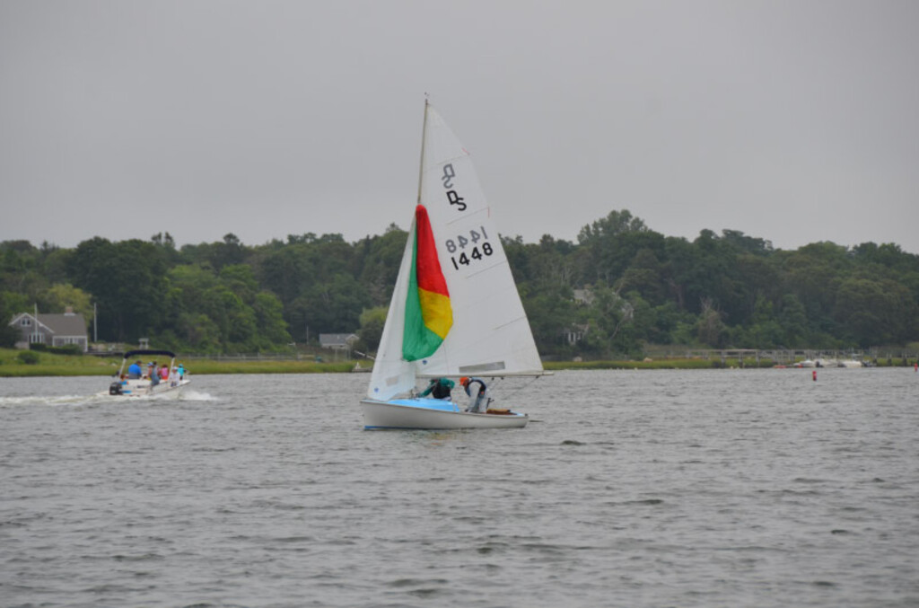 No description provided for: /2015/07-09/0823-fleet15-alper/_2/photo023.html