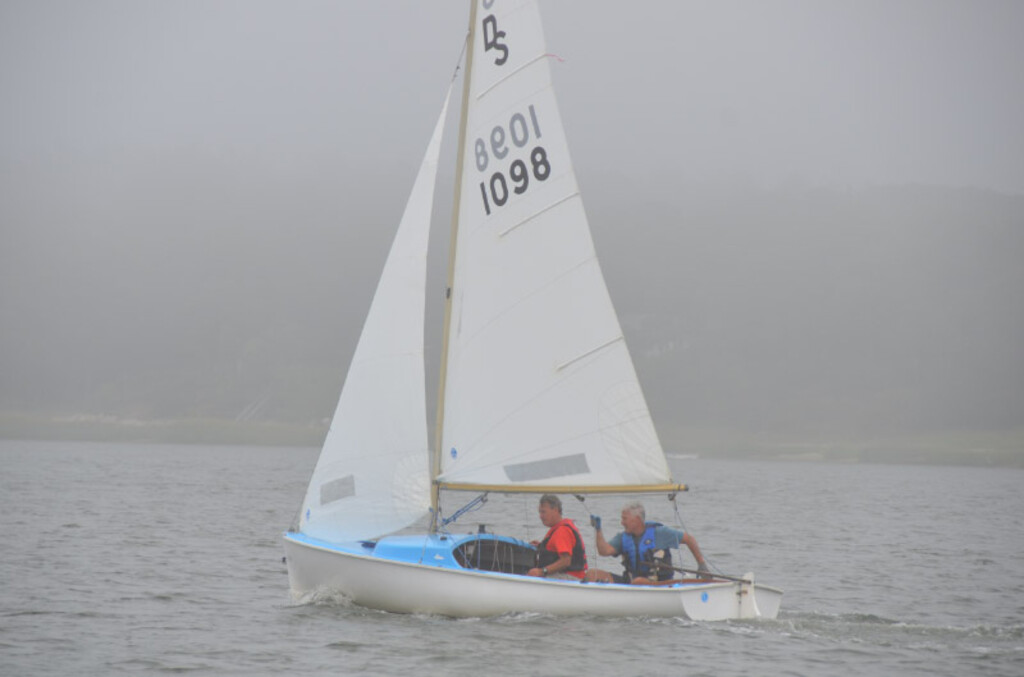 No description provided for: /2015/07-09/0823-fleet15-alper/_2/photo032.html