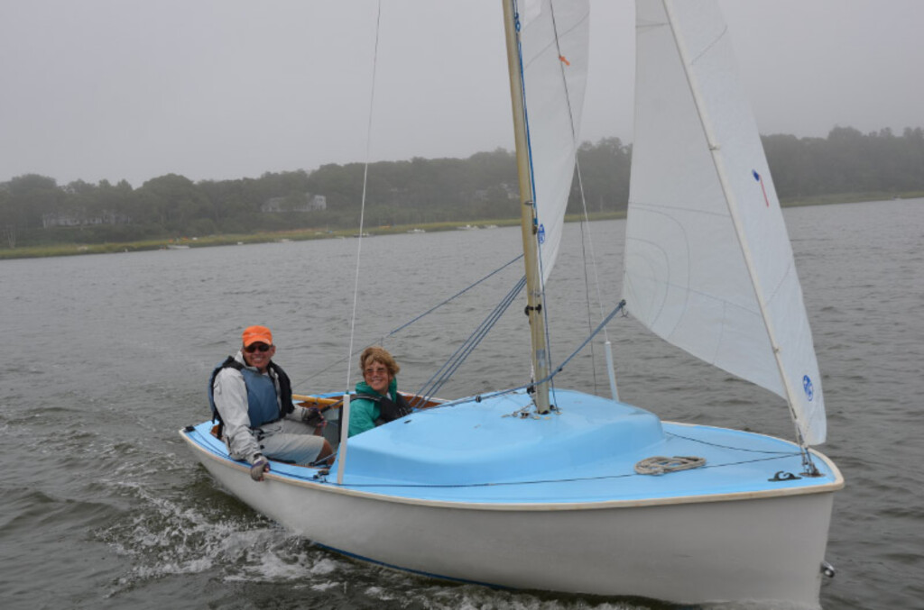 No description provided for: /2015/07-09/0823-fleet15-alper/_3/photo052.html