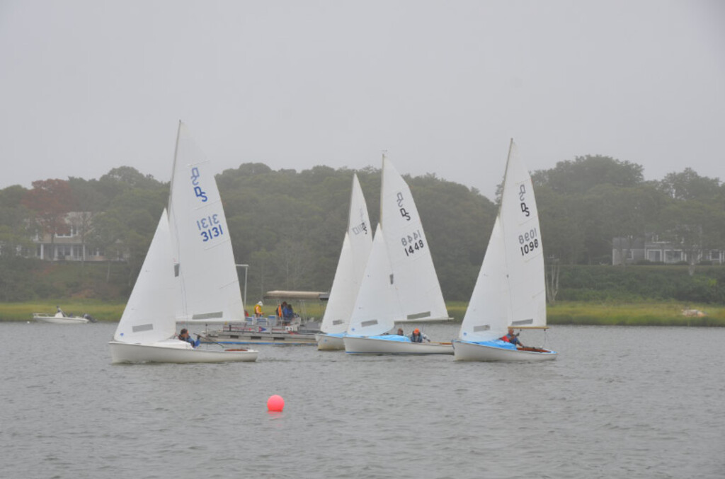 No description provided for: /2015/07-09/0823-fleet15-alper/_3/photo062.html