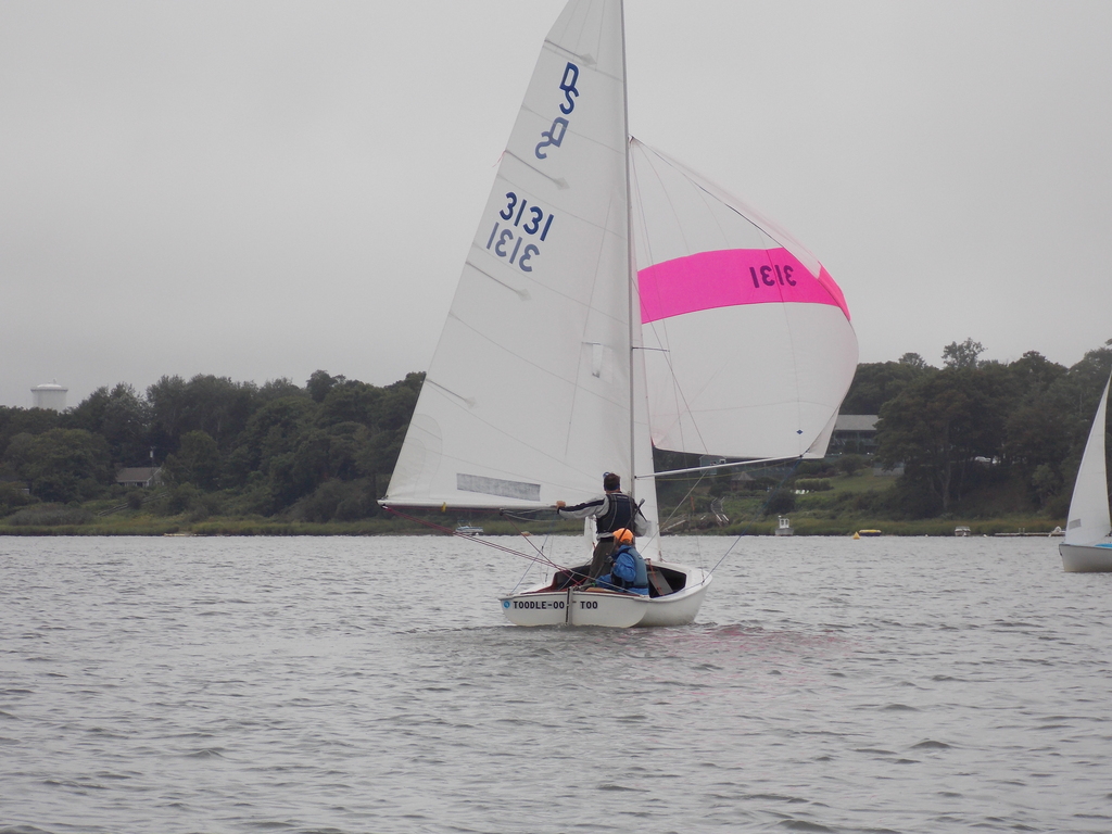 No description provided for: /2015/07-09/0823-fleet15/_2/photo21.html