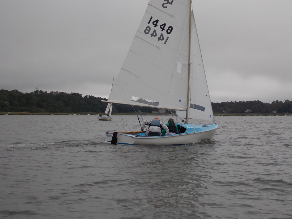 No description provided for: /2015/07-09/0823-fleet15/_2/photo23.html