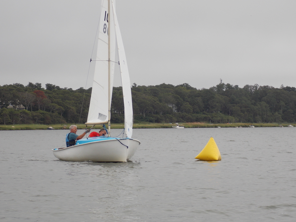 No description provided for: /2015/07-09/0823-fleet15/_2/photo25.html