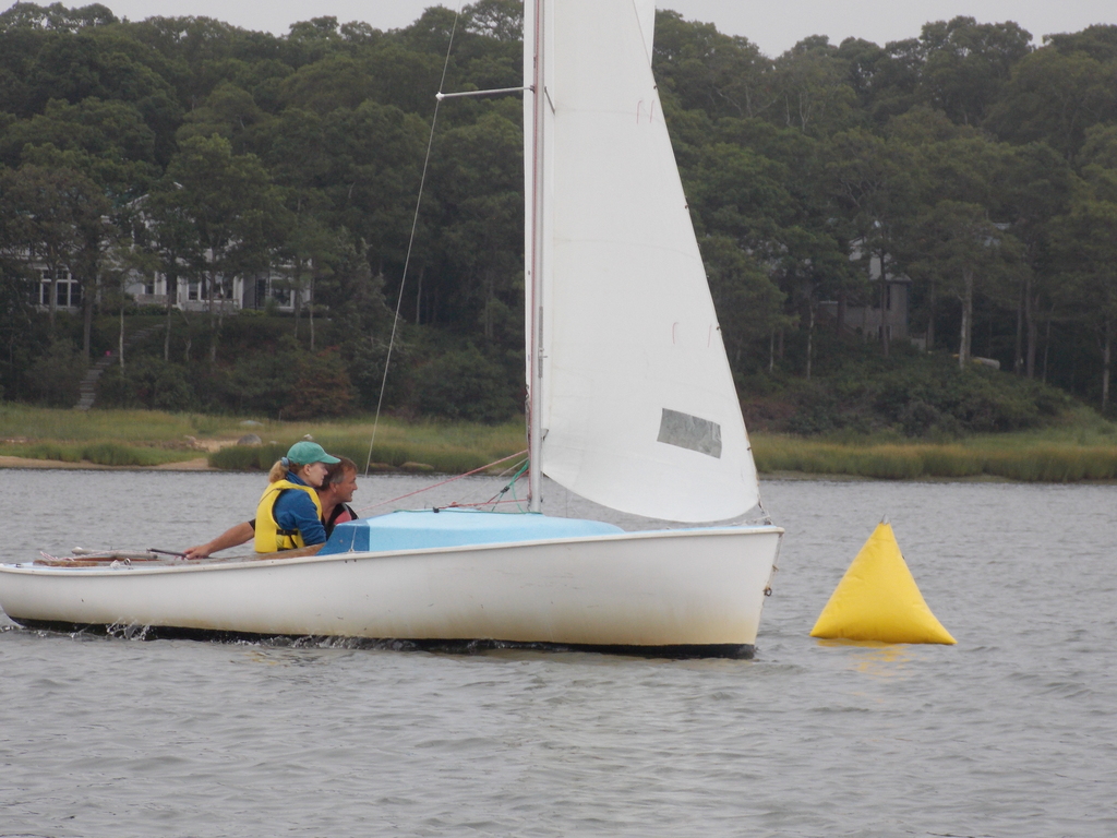 No description provided for: /2015/07-09/0823-fleet15/_2/photo30.html