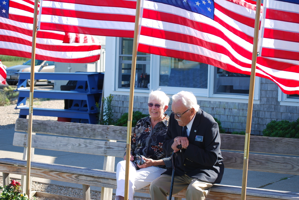 No description provided for: /2015/07-09/0912-bill+nancy/photo02.html