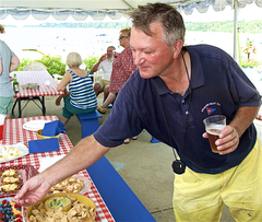 Image file: photo12.jpg