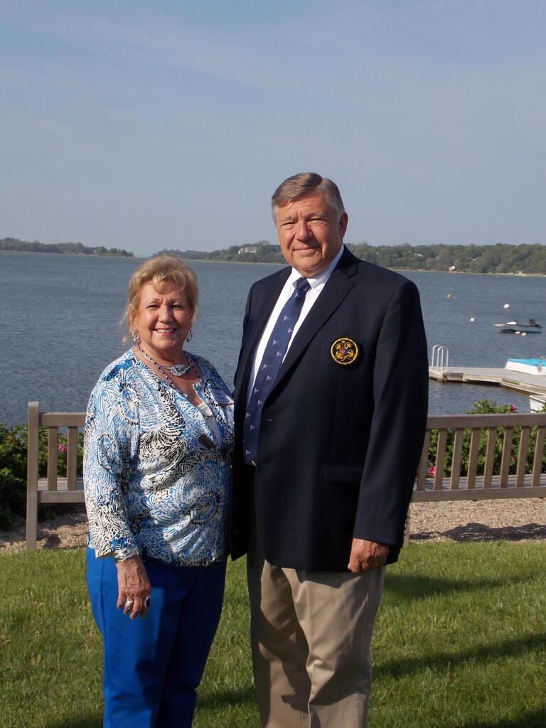 No description provided for: /2016/04-06/0528-oyc-memorial-day/_1/photo18.html