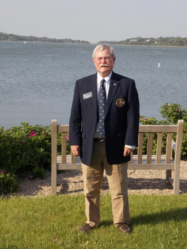 No description provided for: /2016/04-06/0528-oyc-memorial-day/_2/photo28.html