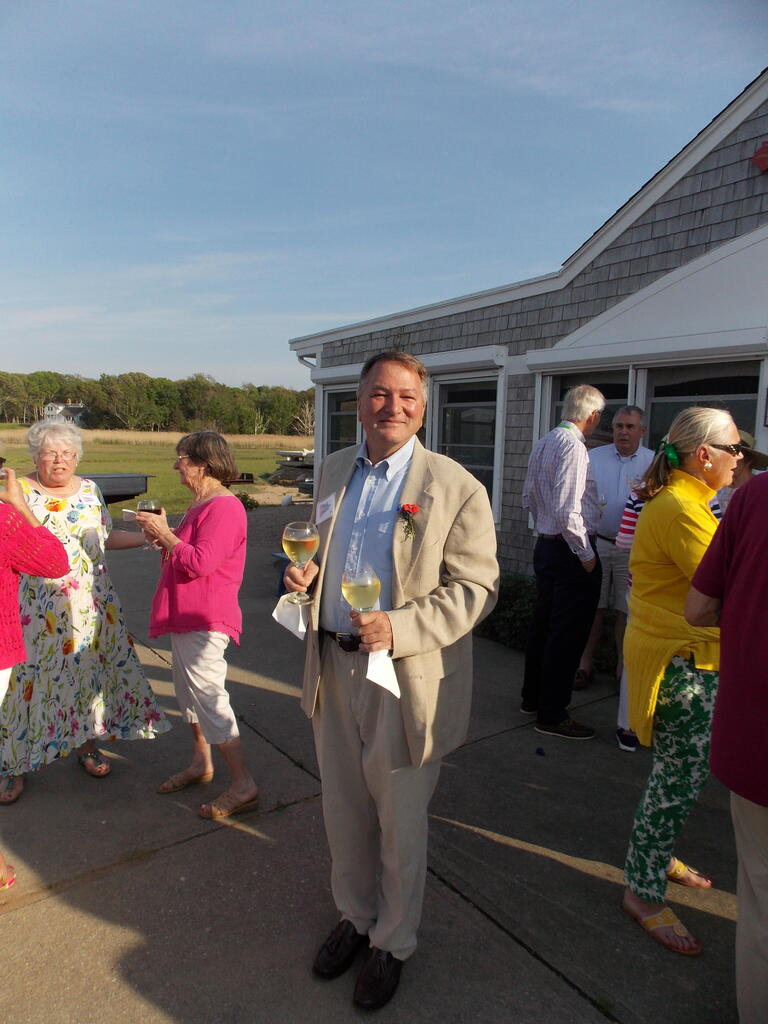 No description provided for: /2016/04-06/0528-oyc-memorial-day/_3/photo57.html