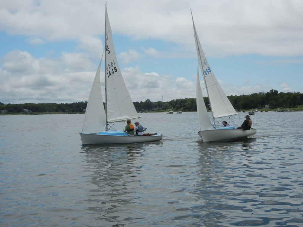 No description provided for: /2016/07-09/0710-fleet15-alper/photo09.html