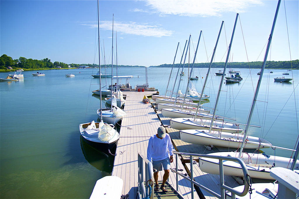 No description provided for: /2016/07-09/0723-regatta-1-prerace/photo03.html