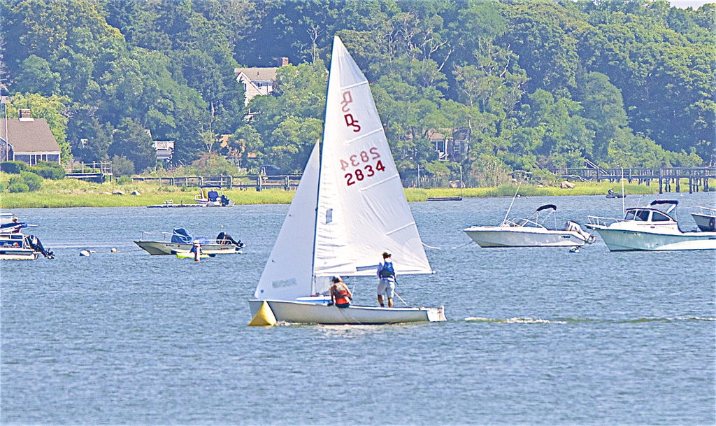 No description provided for: /2016/07-09/0723-regatta-2a-am-races/_1/photo001.html