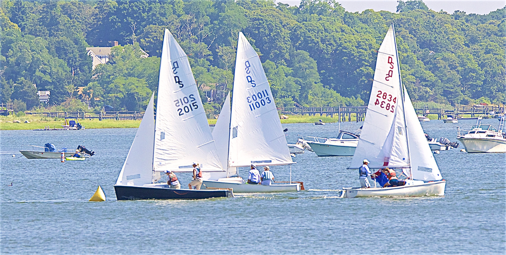 No description provided for: /2016/07-09/0723-regatta-2a-am-races/_1/photo003.html
