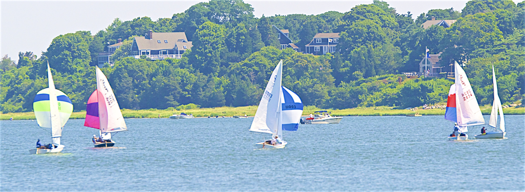 No description provided for: /2016/07-09/0723-regatta-2a-am-races/_1/photo010.html