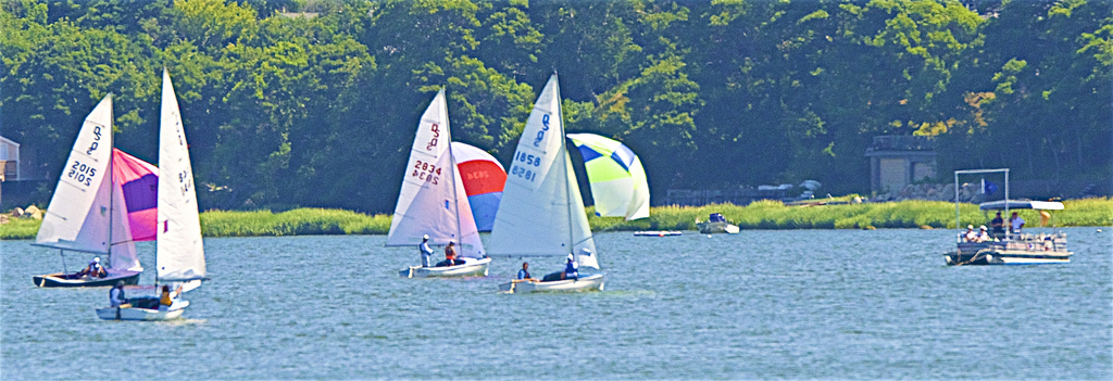 No description provided for: /2016/07-09/0723-regatta-2a-am-races/_1/photo012.html