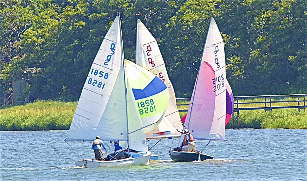No description provided for: /2016/07-09/0723-regatta-2a-am-races/_2/photo036.html