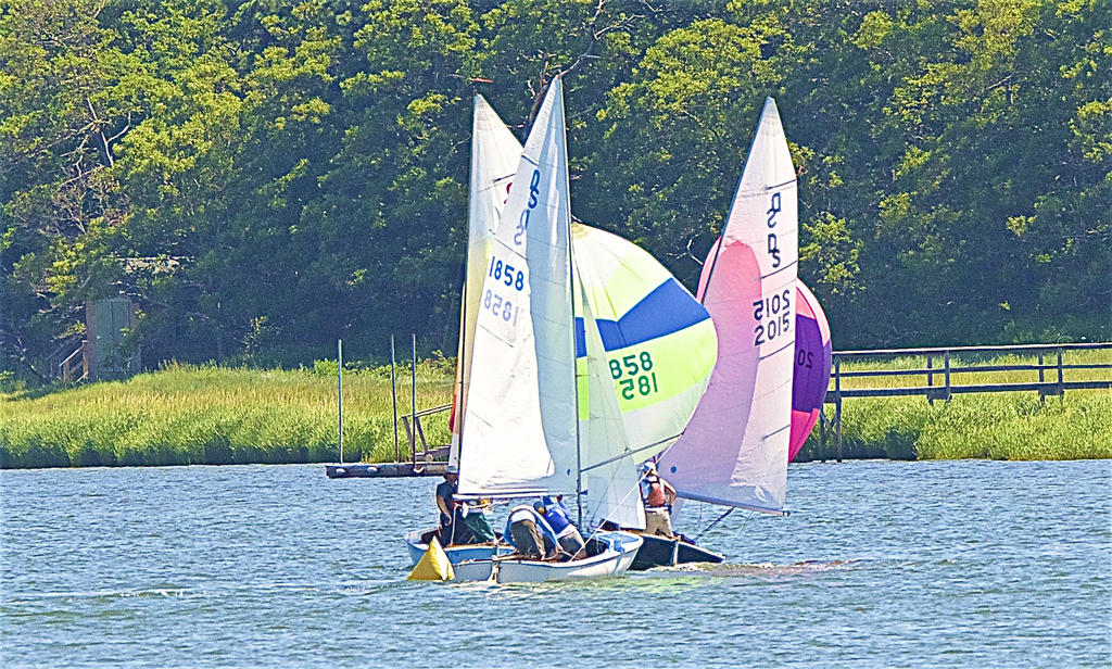 No description provided for: /2016/07-09/0723-regatta-2a-am-races/_2/photo038.html