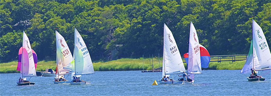 No description provided for: /2016/07-09/0723-regatta-2a-am-races/_4/photo075.html
