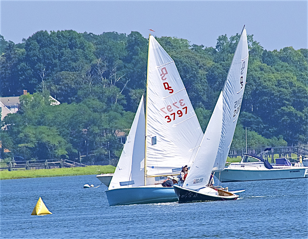 No description provided for: /2016/07-09/0723-regatta-2a-am-races/_4/photo077.html