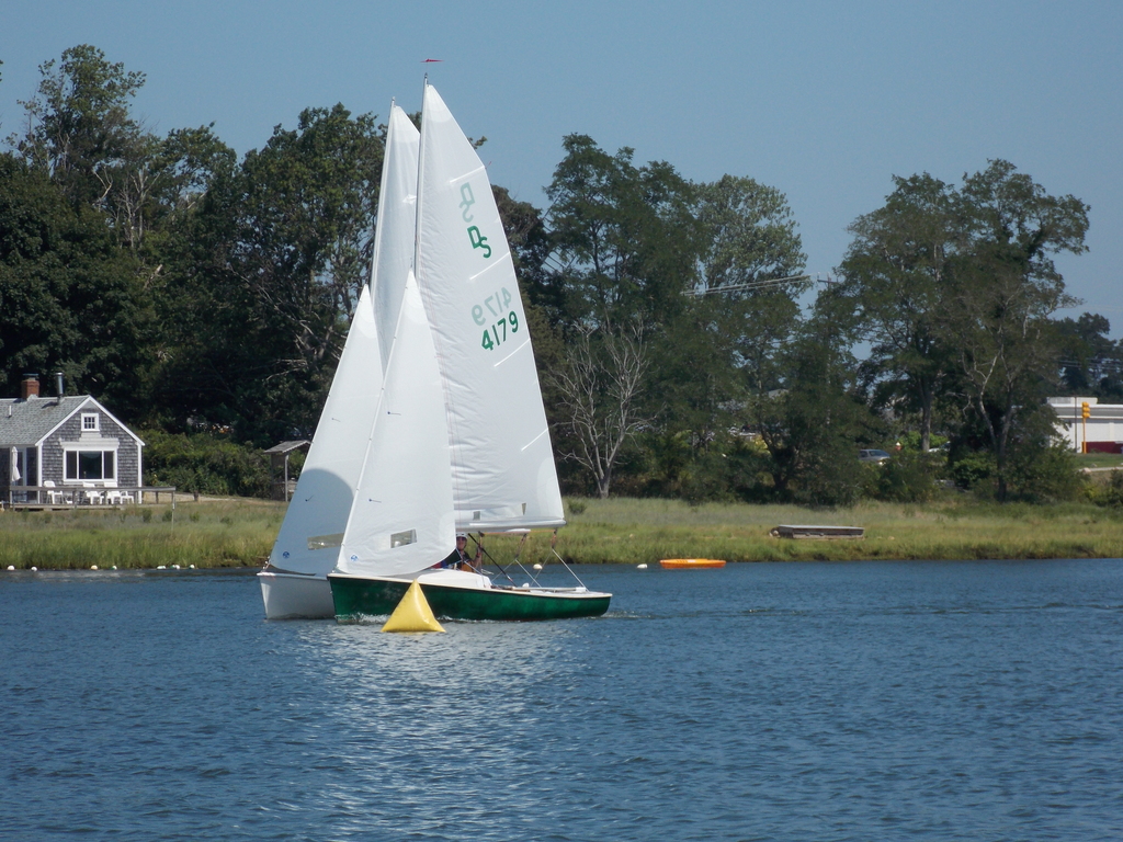 No description provided for: /2016/07-09/0723-regatta-2b-race1/_2/photo021.html