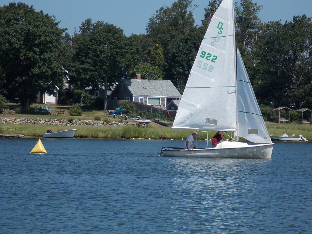 No description provided for: /2016/07-09/0723-regatta-2b-race1/_2/photo024.html