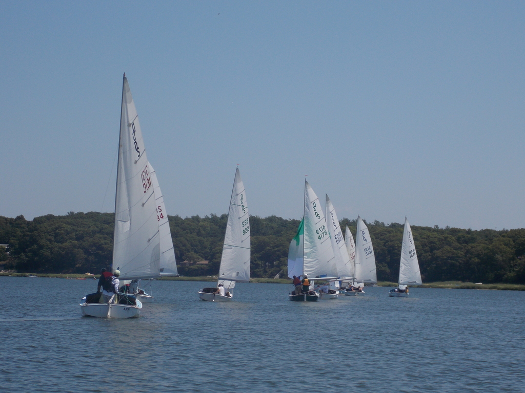 No description provided for: /2016/07-09/0723-regatta-2d-race3/_1/photo079.html