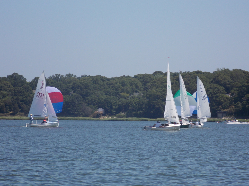 No description provided for: /2016/07-09/0723-regatta-2d-race3/_1/photo080.html