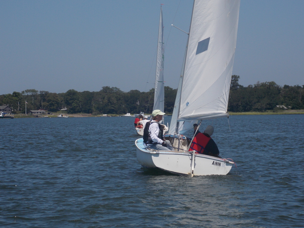 No description provided for: /2016/07-09/0723-regatta-2d-race3/_2/photo088.html